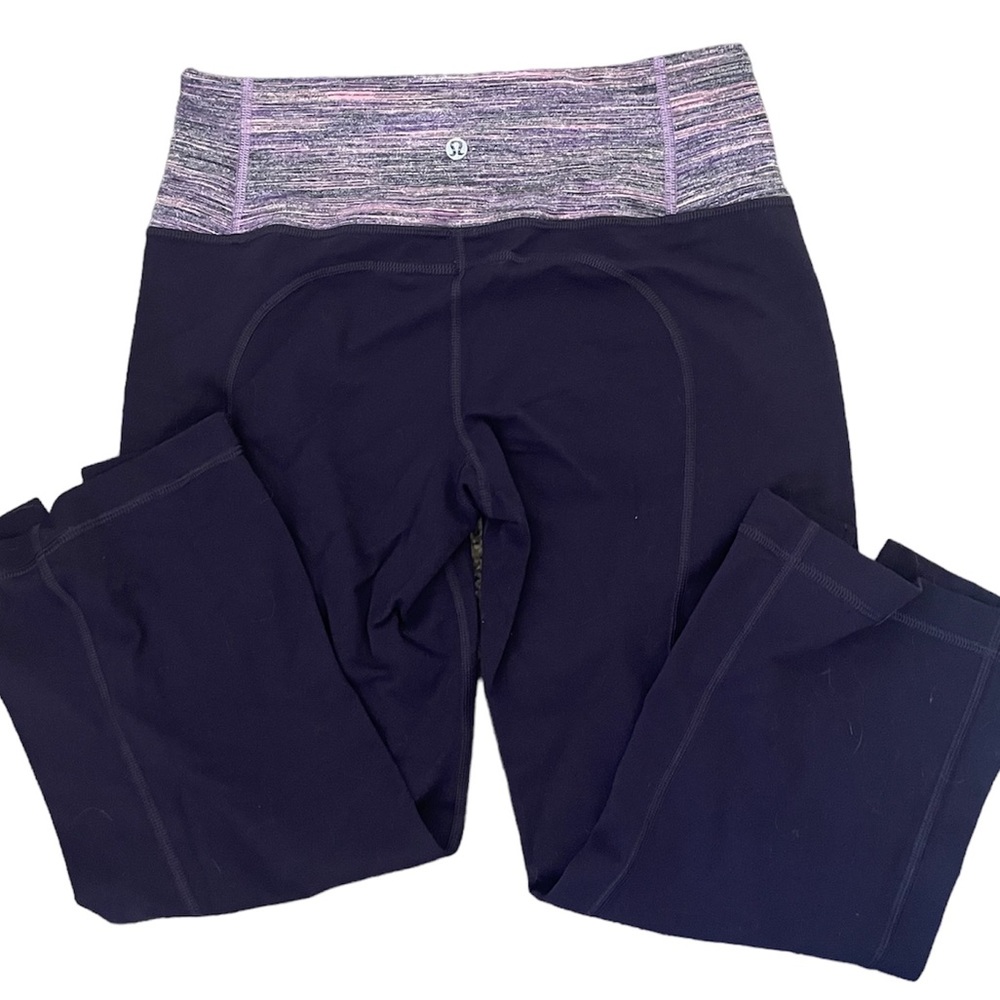 Lululemon purple capri flared leggings size 8
